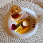 スタジオーネ - 