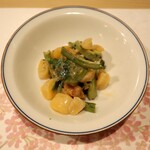 うを徳 - 北海道 小柱 + こごみ 酢味噌和え