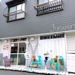 Cafe Junxion - 