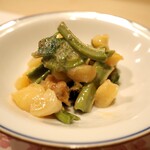 うを徳 - 北海道 野付 小柱 + こごみ 酢味噌和え