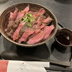 肉 Needs - カイノミロース丼