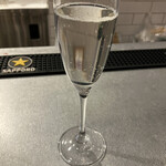 カフェ&ワインバー オーデパール - グラススパークリングワイン