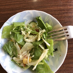 ぴっころもんど - 食べかけ　サラダ