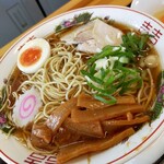 にぼしラーメン かのうや - 昭和ラーメン(550円)＋麺大盛(100円) ※辛口メンマ