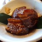 Kukurukumi - 沖縄育ちのラフテー700円。本島含めて沖縄で食べた中で一番のラフテーでした
