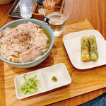 手打ちうどん 上を向いて - 