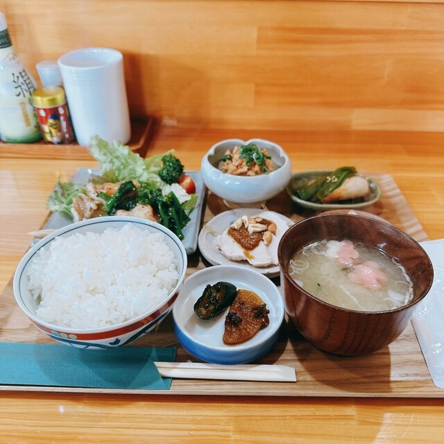 食べのみ処 くりや - 帯広（居酒屋）の写真