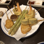 KOBA - 串揚げのおまかせです。選べませんが単品で頼むより断然お得です。