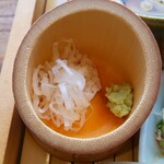 遊の丘 - 薬味～晒し刻み葱と本山葵(R5.4.22撮影)