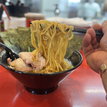 家系総本山 吉村家 - 