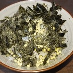 守半海苔店 - ご飯に袋から掛けるとこんな感じ。