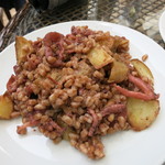 フォリオリーナ・デッラ・ポルタ・フォルトゥーナ - ハロ麦・じゃが芋・イイダコのトマト煮