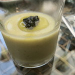 フォリオリーナ・デッラ・ポルタ・フォルトゥーナ - 茄子のムース　イタリアキャビア添え