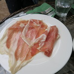 フォリオリーナ・デッラ・ポルタ・フォルトゥーナ - 生ハム