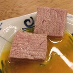 魚津屋 - まぐろ