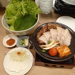 PADO KOREAN RESTAURANT - ポッサム&デジカルビ ちょっと脂身が多かった