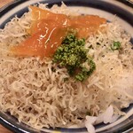 魚津屋 - ちりめん花山椒ご飯・塩こうじ玉子