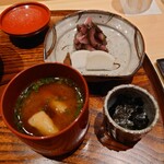 おにく 花柳 - 味噌汁