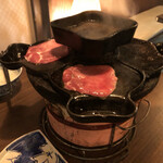 Yakiniku Horumon Sumigin Kitayono Bekkan - 義経焼きの焼器