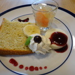 GRAMERCY - プラス２５０円のデザート盛り合わせ