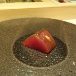 鮨 安吉 - 絶品の鰹の漬け和辛子乗せ