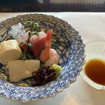 京亭 - 刺身盛り合せ