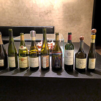 カンテサンス - ✽ この日頂いたワインを、ソムリエさんに並べて頂きました。