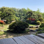 京亭 - 縁側からの風景