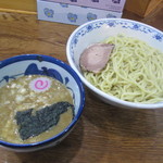 勢丸 - つけ麺（大）420ｇ ８５０円
