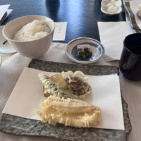 日本料理 Japanese Cuisine 桜丘 - 