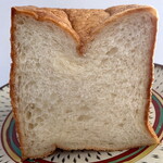 たむらパン - 買ってきたままの角食 生地粗めです