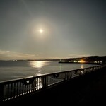 もりもり寿し 能登総本店 - 宇出津新港の夜