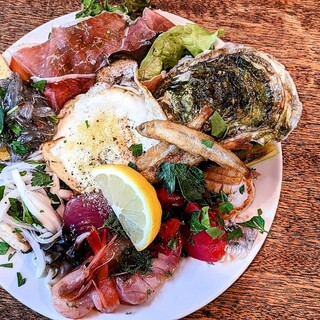 オステリア バール ア マーノ_0