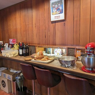 オステリア バール ア マーノ_2