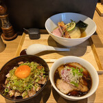 らぁ麺や 嶋 - 特製鰹昆布水つけ麺＋炙り焼豚ご飯