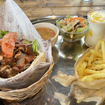 Tikka Naan&Curry&Kebab - 