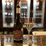 Wine bar BiS - 白ワイン　グラス