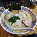 塩そば専門店 桑ばら - 金目鯛と牛ホルモンの塩そば