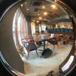 お酒と中華 eito - 内観