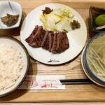 仙臺たんや 利久 - 牛たん定食(3枚6切)2343円