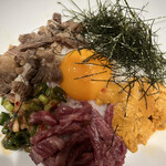 炭火焼肉 萬まる - 