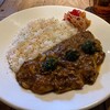 【カレー専門店】円山教授。