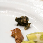 うを徳 - 2023.4 愛知産鳥貝の肝と気仙沼産真子鰈の肝刺し