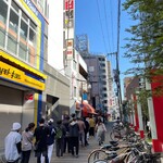 十八番 - 退店時は列が天六側に変更されてました