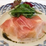 リストランテ・マッサ - 桃と生ハム