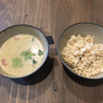 Moringa Thai Cafe - ライスは玄米