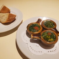 マンジャーモ - 