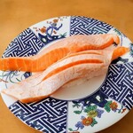 廻鮮寿司 塩釜港 - 三陸サーモン