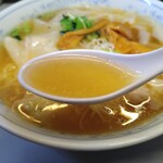 中華そば 七面 - あっさりだがコクのあるスープ