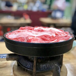 すき焼･鍋物 なべや - 牛肉鉄鍋